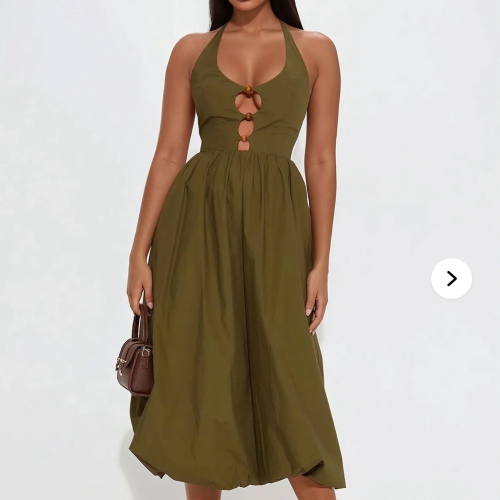 FashionNova Melinda Poplin Midi Dress with Keyhole Detail